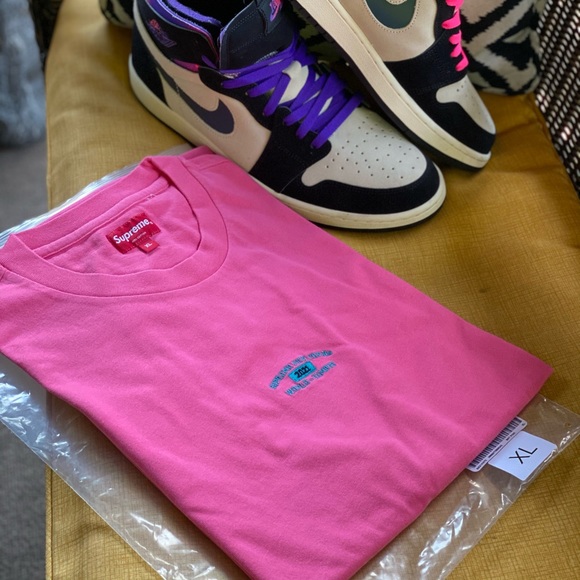 Supreme World Famous SS embroidered Bright Pink XL - Picture 7 of 16